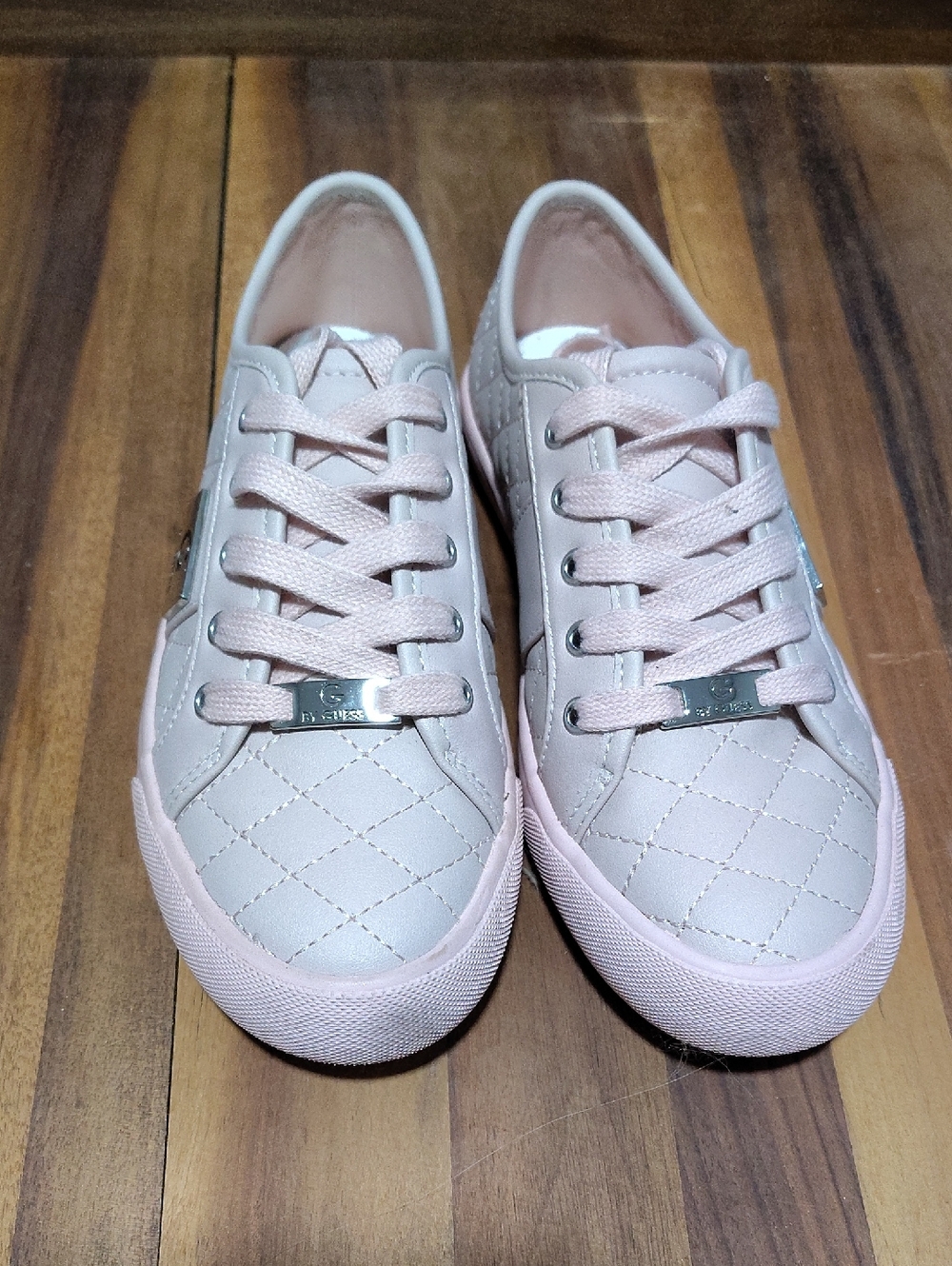 Women's Guess Quilted Pink Canvas  Sneakers